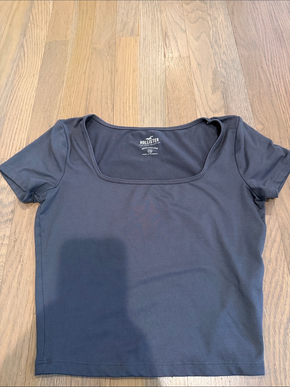 Hollister Black Short-Sleeve Square Neck Crop Tee